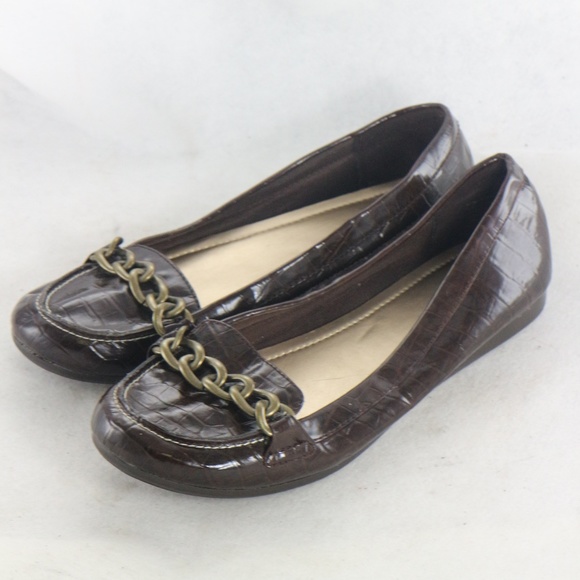 Predictions Shoes - PREDICTIONS Patent Croc Print Moc Toe Loafer Flats